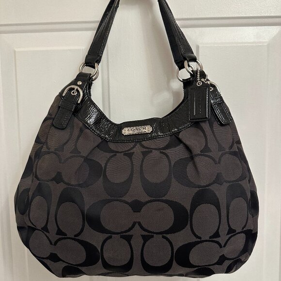 COACH | Large SOHO Signature Bag - Picture 1 of 10